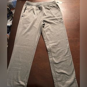 Old Navy Men’s Active Sweatpants Joggers